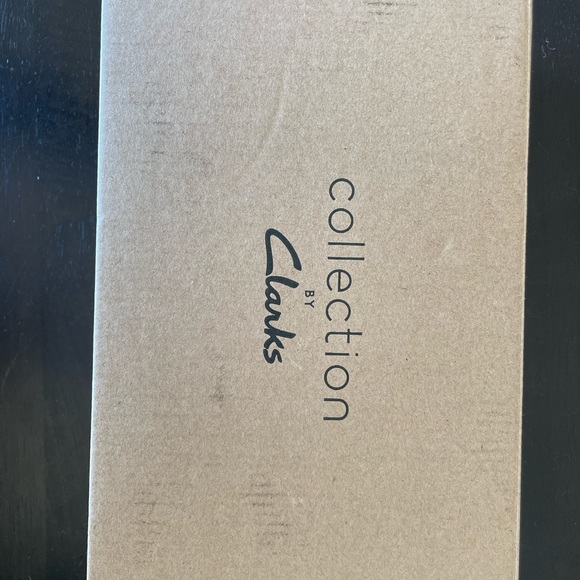 Clarks Leopard Sued Shoes - Picture 3 of 5